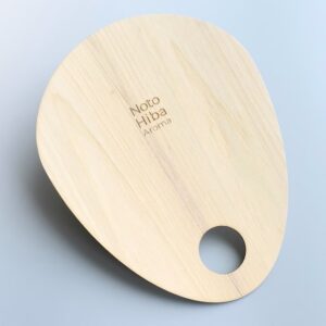 NOTOHIBA AROMA UCHIWA „DESIGN STORE“ 10 × 15 cm